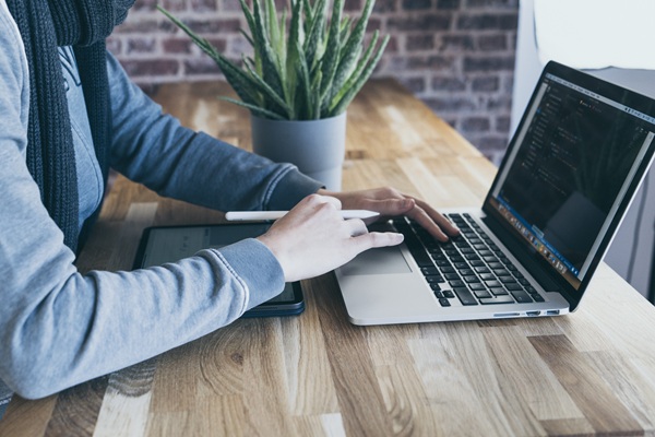 Model Validation Specialist